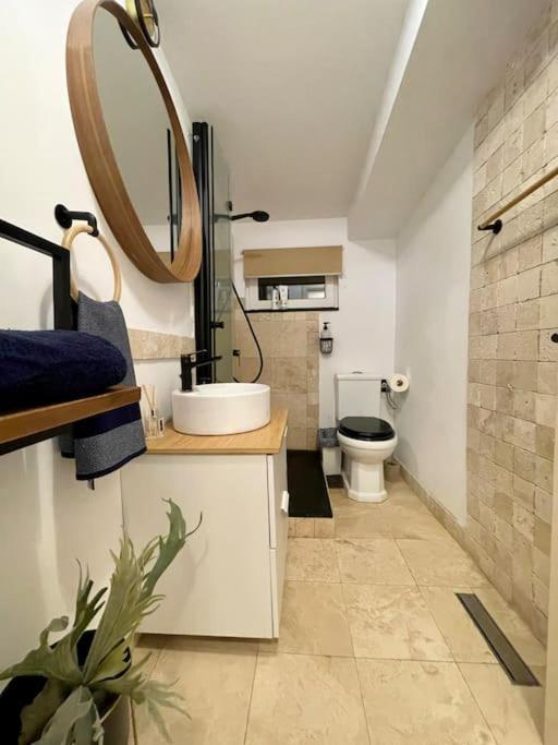 Casa In Inima Capitalei 別墅 布加勒斯特